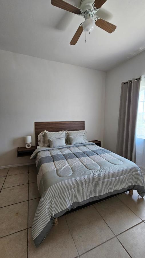 Appartamento Departamento Frontera #2 En El Campestre Ciudad Juárez Esterno foto