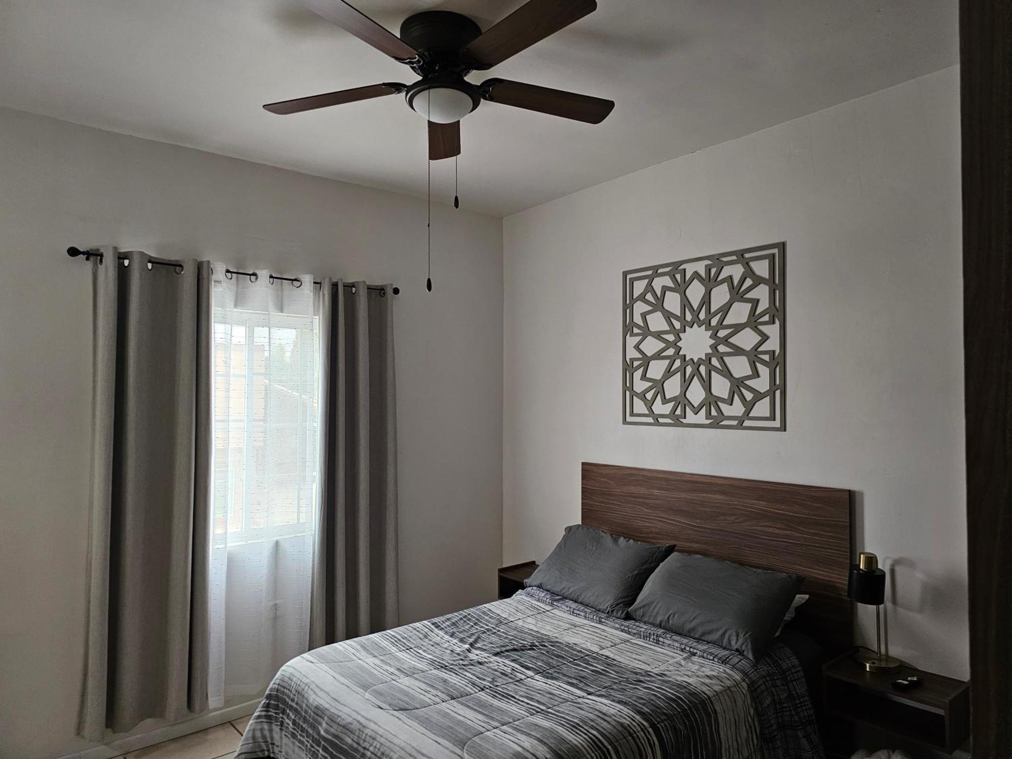 Appartamento Departamento Frontera #2 En El Campestre Ciudad Juárez Esterno foto